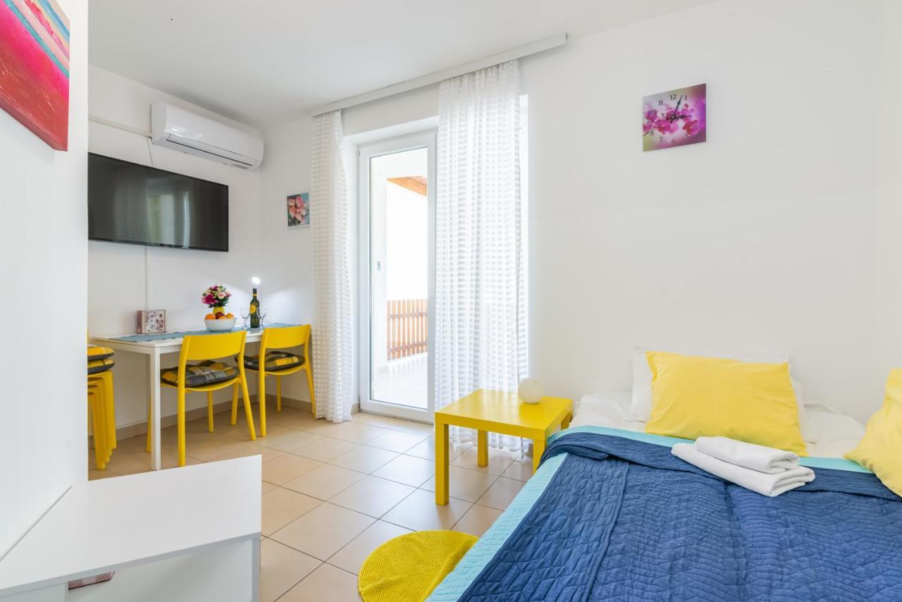 New Lovorka 7 Apt. 4+1 In Baška Exterior foto
