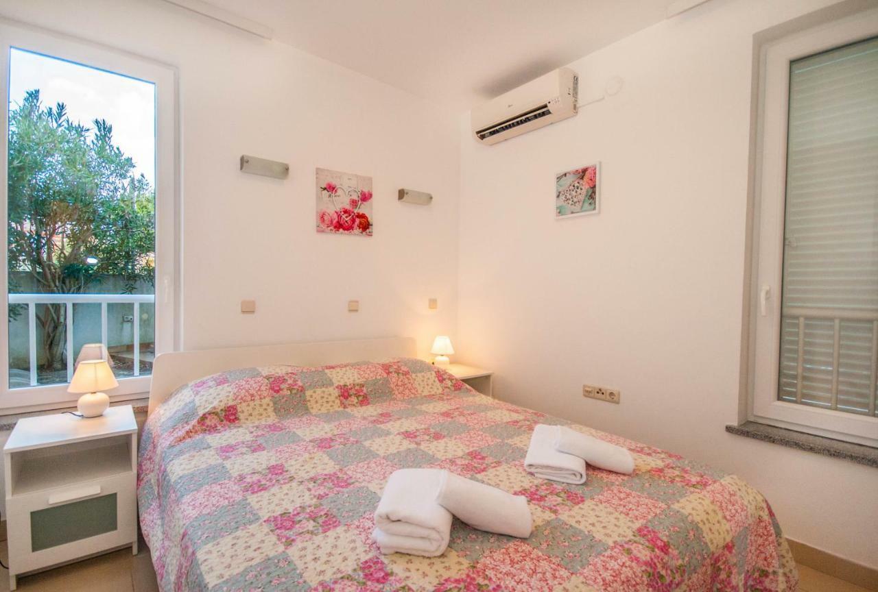 New Lovorka 7 Apt. 4+1 In Baška Exterior foto